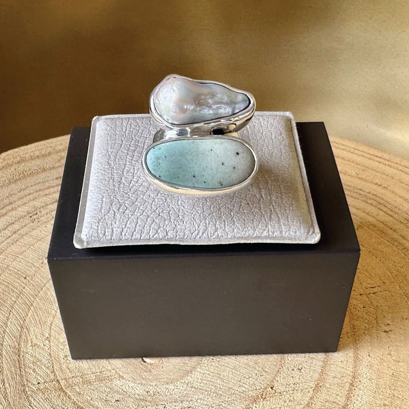 Agot. Costa Rican Design 925 Sterling Silver, River Rock & Baroque Pearl Ring