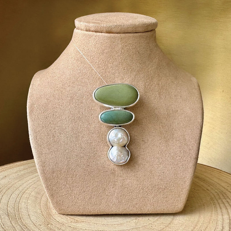 Agot. Costa Rican Design 925 Sterling Silver River Rock & Pearl Pendant