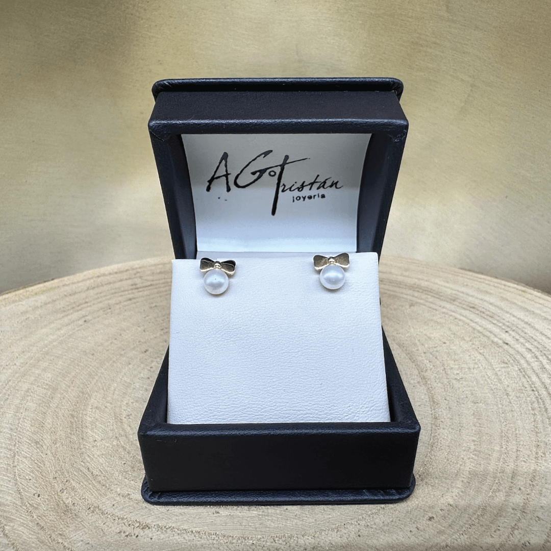 14k Yellow Gold "Ribbon & Fresh Water White Pearl" Baby Earrings Screw Back Studs