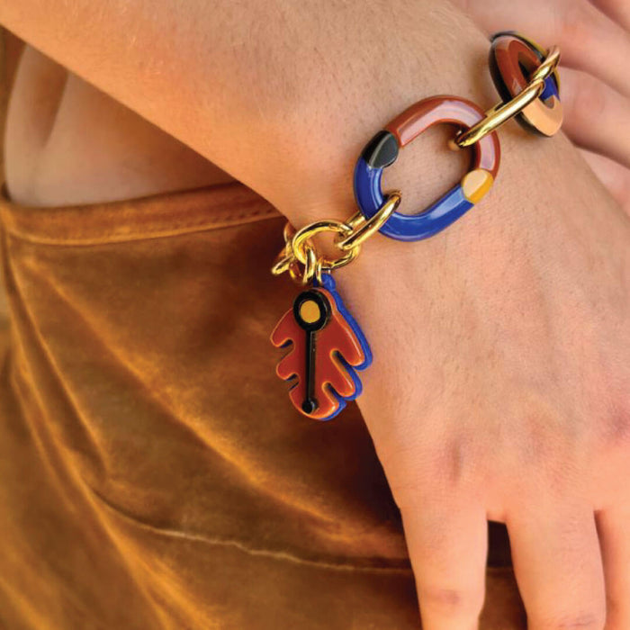 Brazilian Gissa Acrylic Link Bracelet 7.5 " length