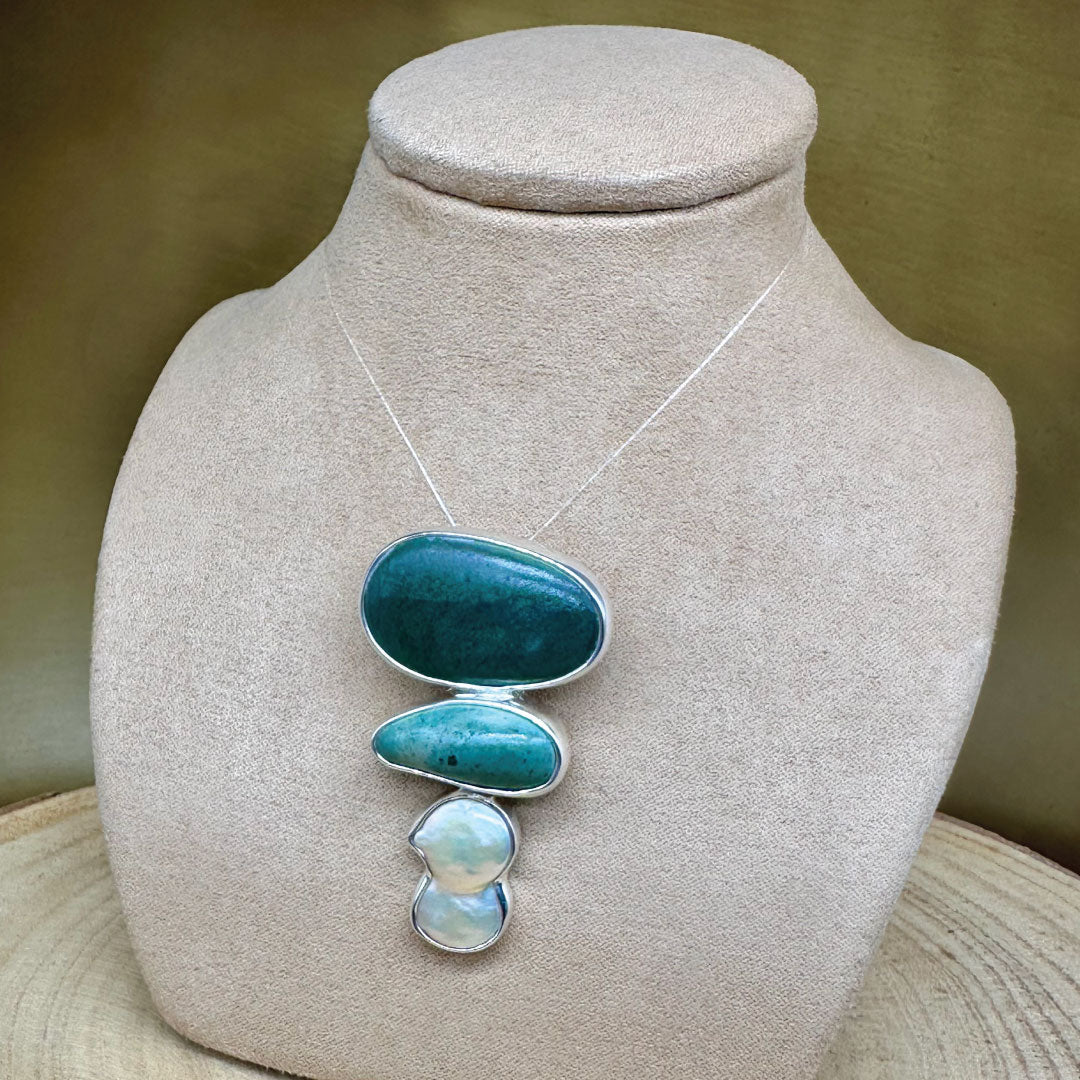 Agot Costa Rican Design Handcrafted Sterling Silver 925 & Green River Rock & Baroque Pearl Pendant